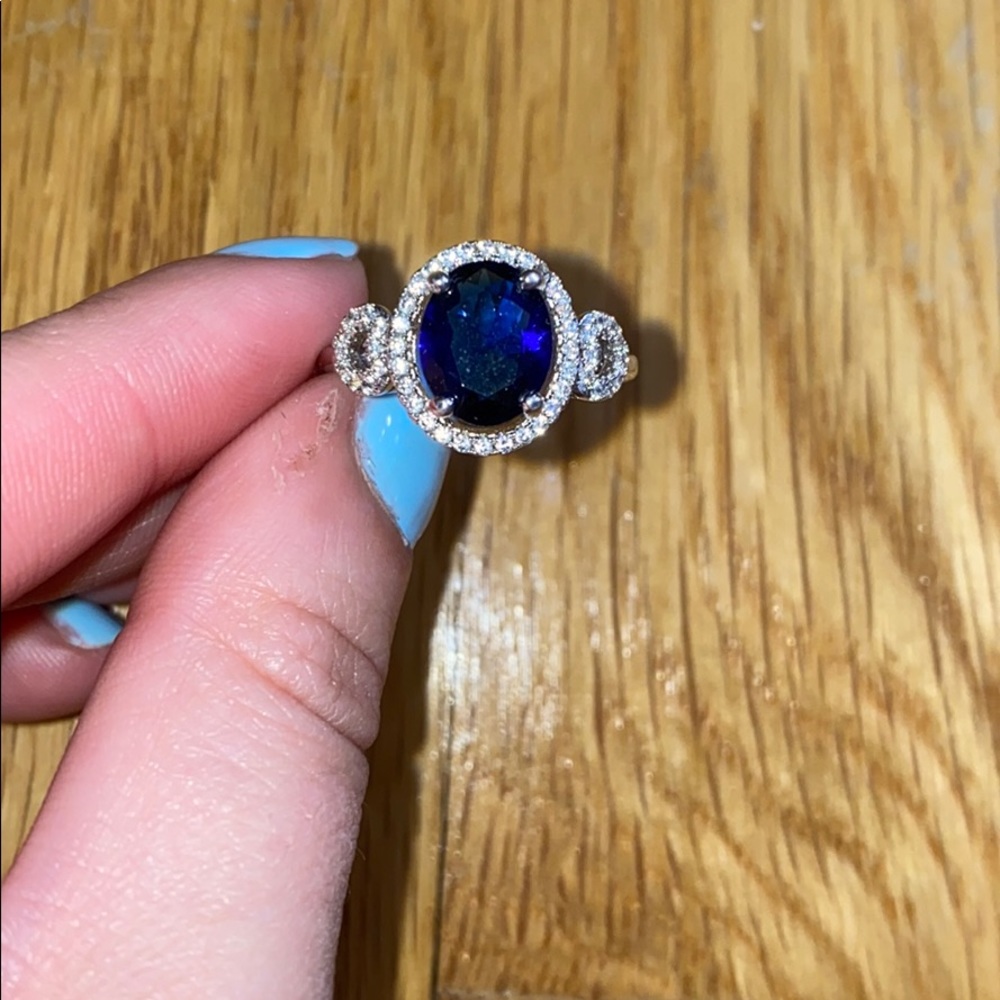 Sapphire Ring